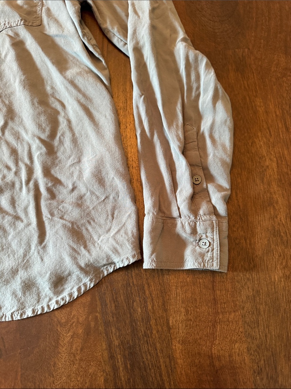Banana Republic Women's Button-Down Shirt in Grayish Green - Picture 7 of 11